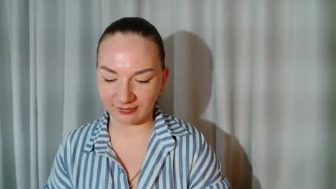 belle_fiesta online show from March 25, 11:29 pm