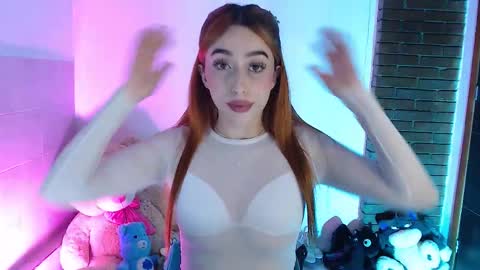 belle_ragazee online show from February 9, 5:10 am