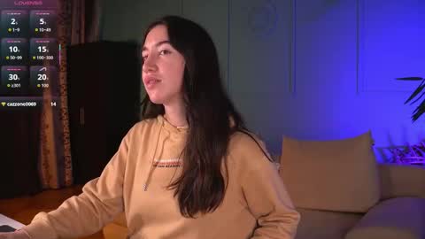 Bella online show from March 30, 2:05 pm