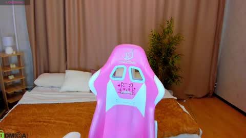 Belle online show from January 18, 1:24 am