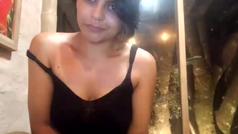 Snapshot of bellezacosmica chatting on September 15, 2:20 am bellezacosmica online show from September 15, 2:20 am