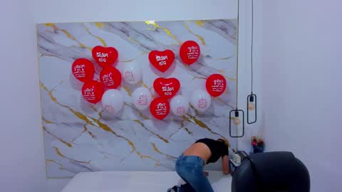 Bellota Flak online show from February 15, 4:14 am