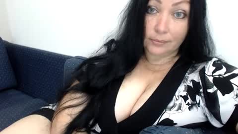 beluckynow online show from April 22, 1:30 pm