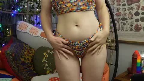 Willow online show from October 25, 12:02 pm