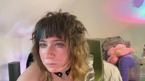berrislutty online show from June 3, 12:23 am
