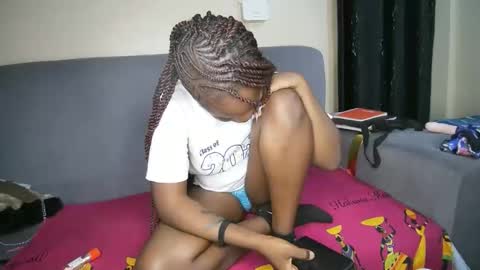 Juicey online show from February 13, 2:02 am