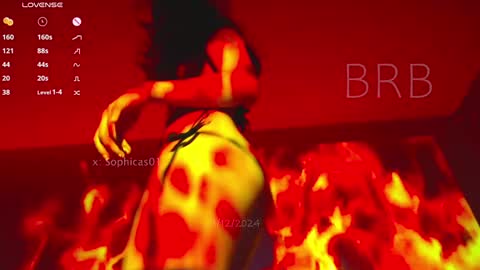 Snapshot of betsabe_butlers_ chatting on December 5, 2:31 am Automatic Espresso Coffee Maker50000tkns left online show from December 5, 2:31 am