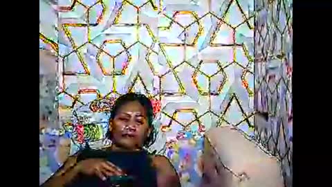 betty_83 online show from February 6, 1:09 am