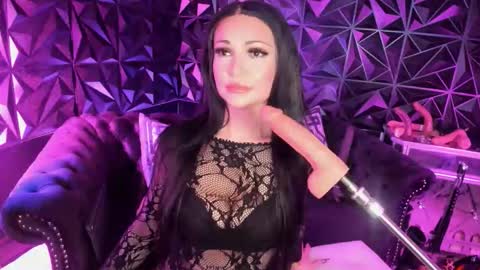 NatashaxoBangs online show from December 4, 8:49 am