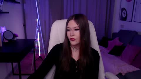 Katie online show from June 16, 7:53 am