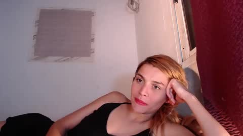 beverlyfoxx online show from June 10, 2:44 am