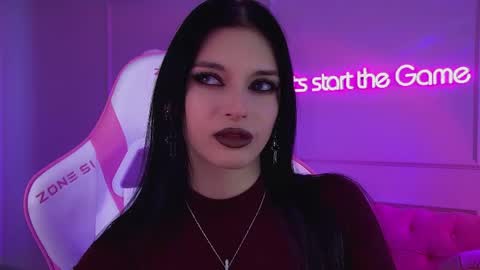 Beverly online show from March 6, 7:25 am