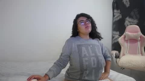 Bianca Tuesday to Sunday from 2am to 6am UTC-5 online show from November 11, 9:28 am