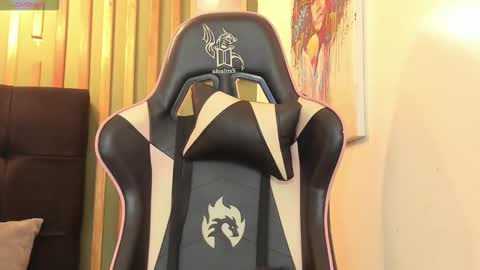 bianca_spear online show from April 8, 7:49 pm