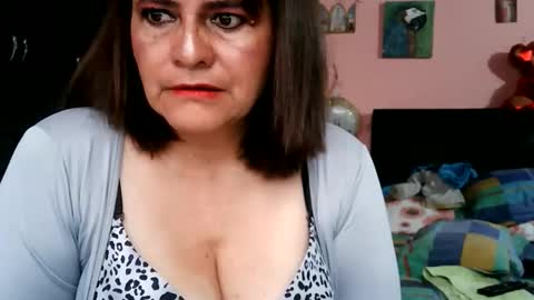 biancasteel online show from June 3, 12:50 pm