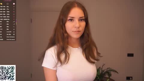 Ophelia online show from October 20, 6:11 pm