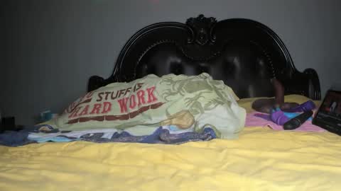 bigbuttsarena online show from December 23, 6:06 am