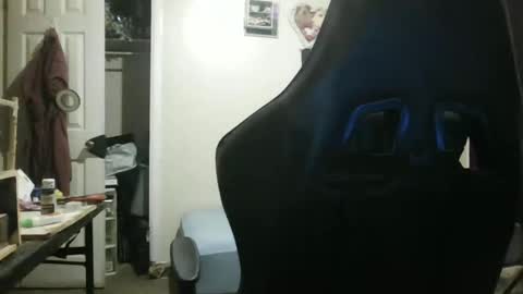the Mini mami online show from May 16, 2:03 am