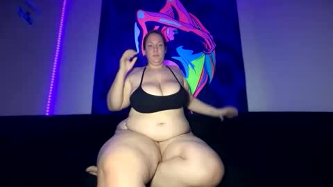 bigoltittycomittee online show from January 9, 10:25 pm