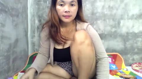 bigtits_24 online show from November 27, 12:13 am