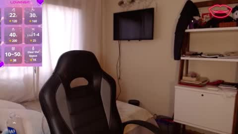 biigbooty_ online show from December 19, 10:21 pm