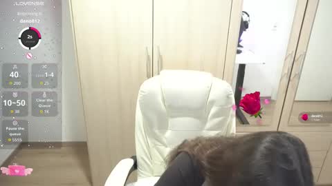 Snapshot of billly1love chatting on October 13, 9:50 pm billy1love online show from October 13, 9:50 pm