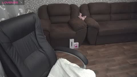 Snapshot of billly1love chatting on December 5, 10:34 pm billy1love online show from December 5, 10:34 pm