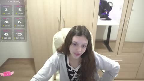 Snapshot of billly1love chatting on September 19, 12:20 am billy1love online show from September 19, 12:20 am