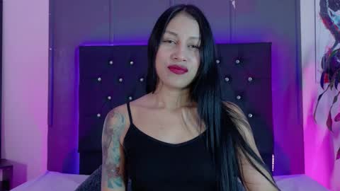 Snapshot of billye_eilish chatting on October 21, 8:02 pm Billie online show from October 21, 8:02 pm