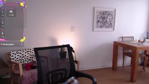 Snapshot of black_eva_ chatting on September 23, 6:17 pm Eva online show from September 23, 6:17 pm