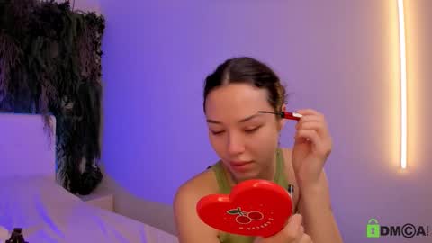 Jenny online show from October 17, 9:45 am