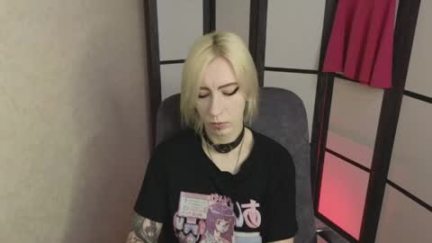 Emily online show from June 3, 8:59 am