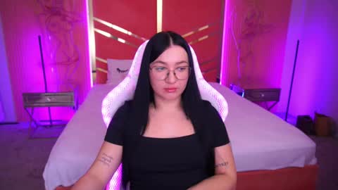 Katy online show from December 10, 8:19 am