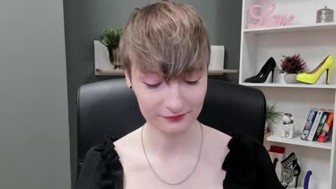 Blair online show from October 29, 7:23 am