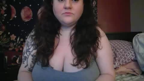 Snapshot of blairbordeaux chatting on February 17, 5:04 am Blair Bordeaux online show from February 17, 5:04 am