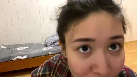 Mila online show from March 31, 4:29 pm