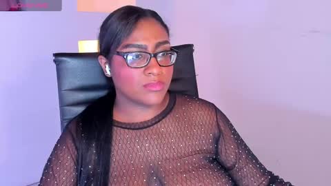 Snapshot of blakmillerrgilson1 chatting on December 15, 9:53 pm Blak Miller Gilson online show from December 15, 9:53 pm