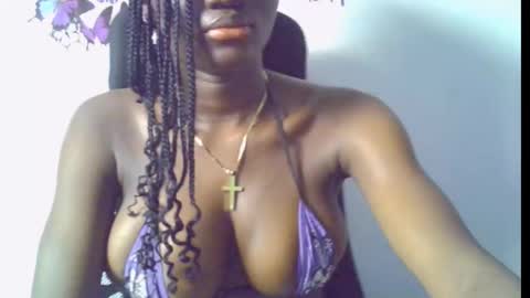 nikky00 online show from March 22, 8:20 am