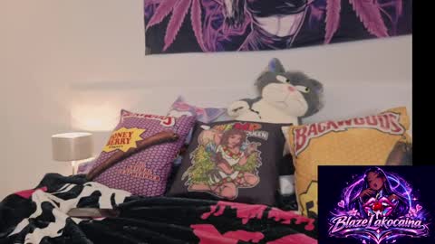 blazeLaKocaina online show from April 4, 5:01 pm