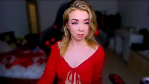 Nicole online show from March 1, 10:37 am