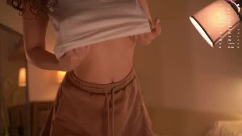 Scarlett NEXT LIVE  5AM gmt online show from April 8, 4:36 am