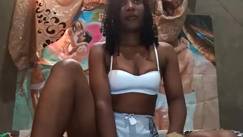 Lola online show from February 18, 9:41 am