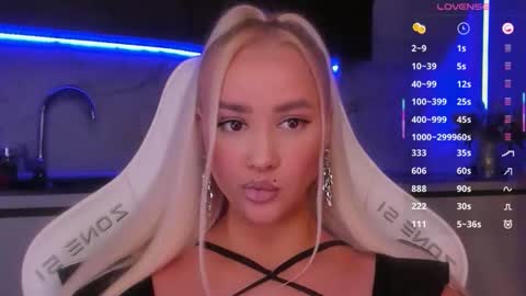 Lana online show from April 20, 4:04 am