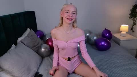 you can call me Melissa online show from September 19, 1:43 pm