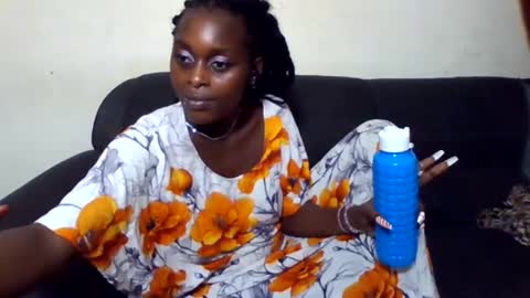 blonde_barby online show from December 21, 1:04 pm