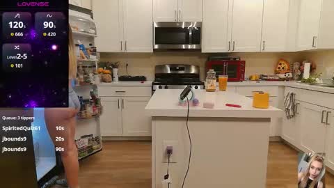 Bubbles online show from November 7, 11:27 am