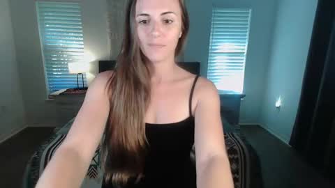 Sarah Zee online show from November 14, 7:47 pm