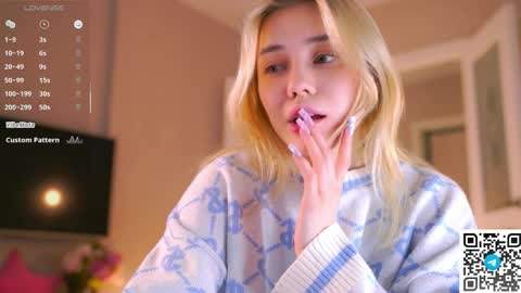 Adeline online show from April 1, 1:41 pm