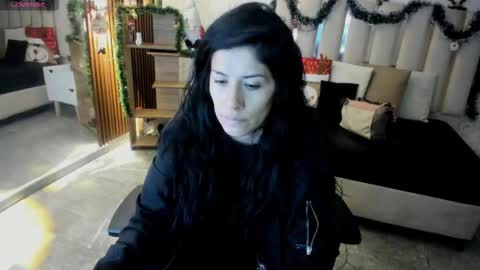 blue_tay1 online show from January 15, 12:00 pm