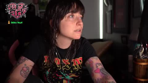 Blue online show from April 9, 12:24 am